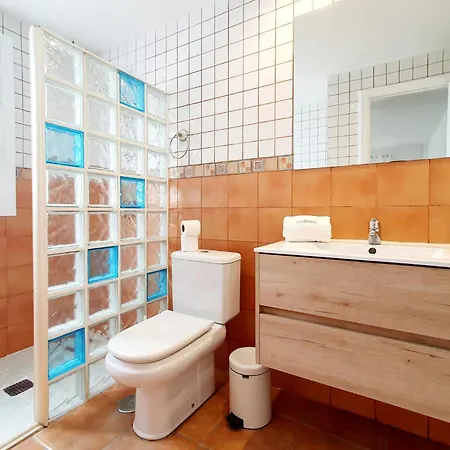 Casa Piscis 아데제